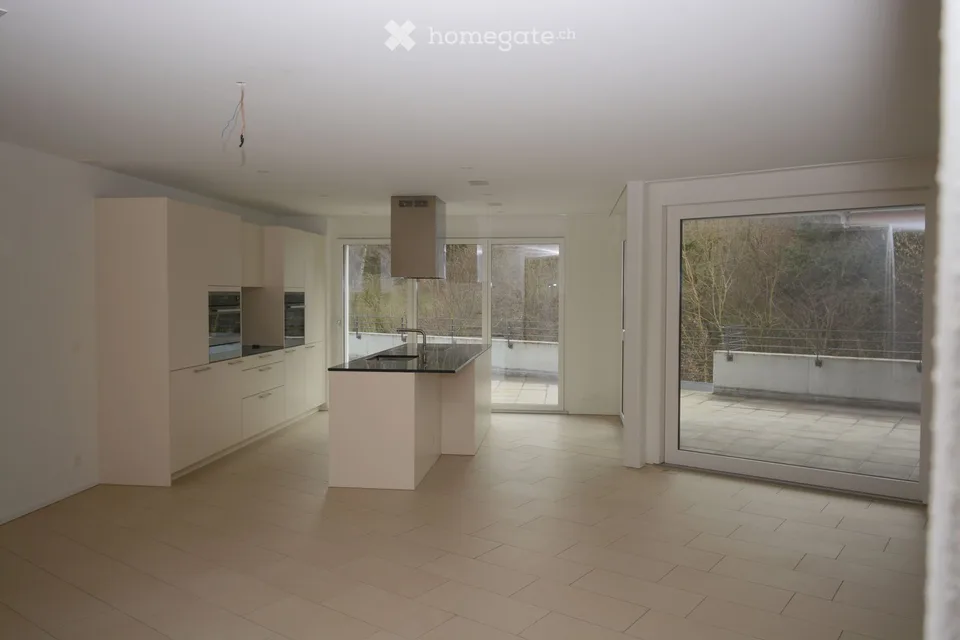 Luxuriöse 156 m2 Gartenwohnung