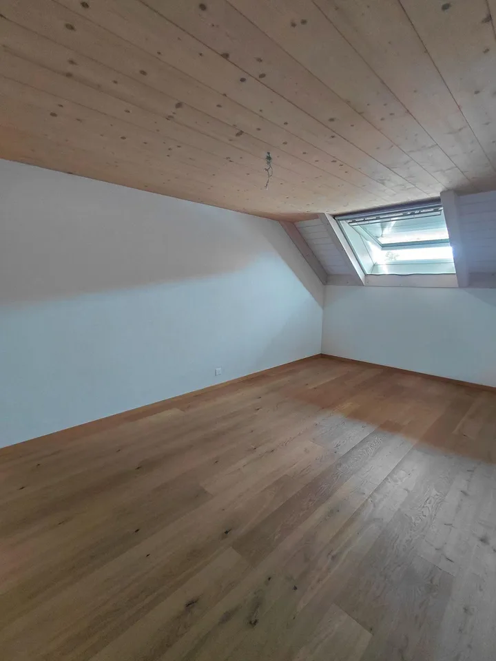 Wohnen mit Weitblick - 4.5-Zimmer-Dachwohnung mit Galerie