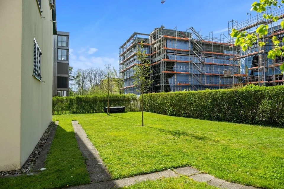 Appartamento mansardato di 3,5 locali in posizione centrale per uso privato o investitori – foto 11 di 12