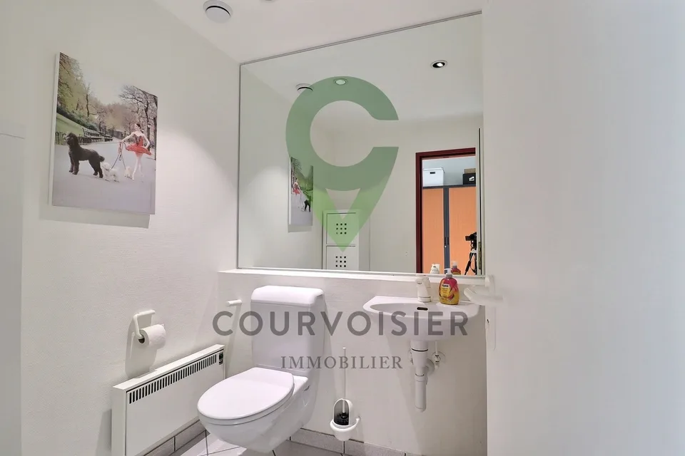 Espace multi-fonction idéal pour créer un lieu de co-working – Foto 10 von 12