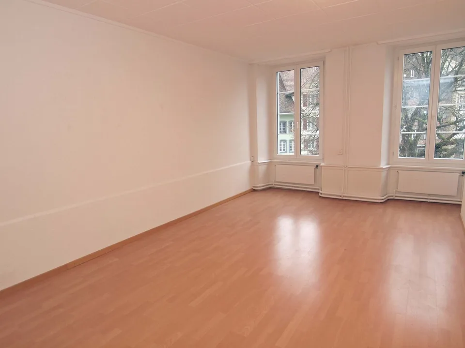 Charming old town residential and commercial house, centrally located – photo 3 of 13