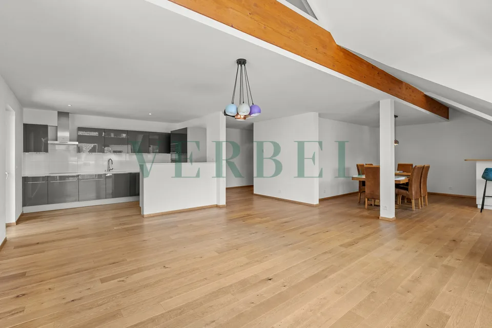 Elegante duplex nel cuore di Saint-Cergue – foto 2 di 7