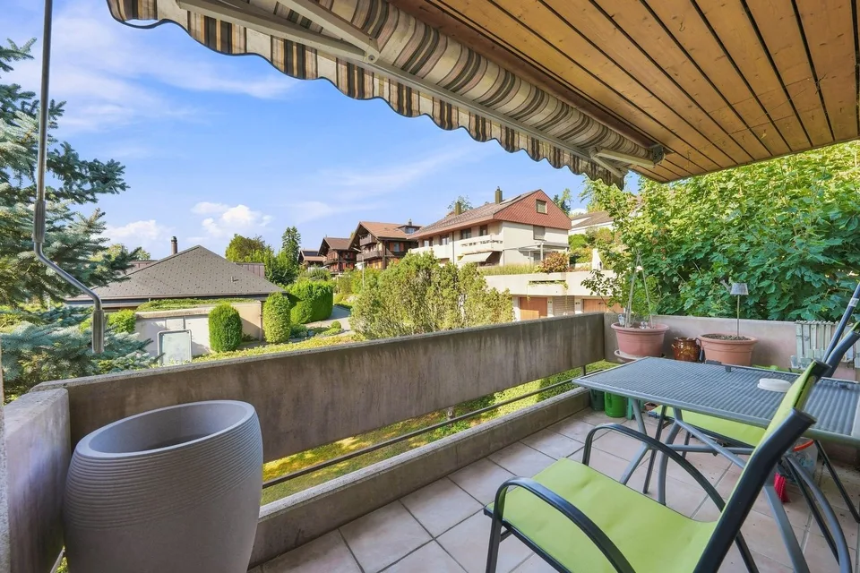Spacious Home with a Far-Reaching View – photo 12 of 12