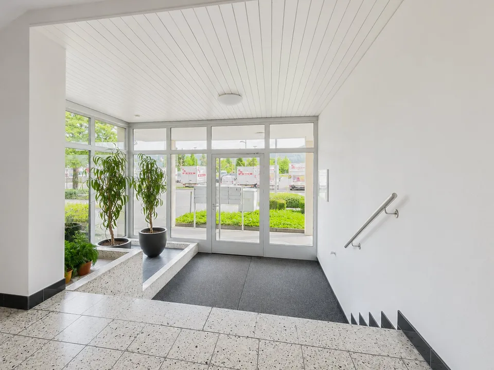 Living like in a single-family home - Spacious 4.5-room attic apartment with large terrace