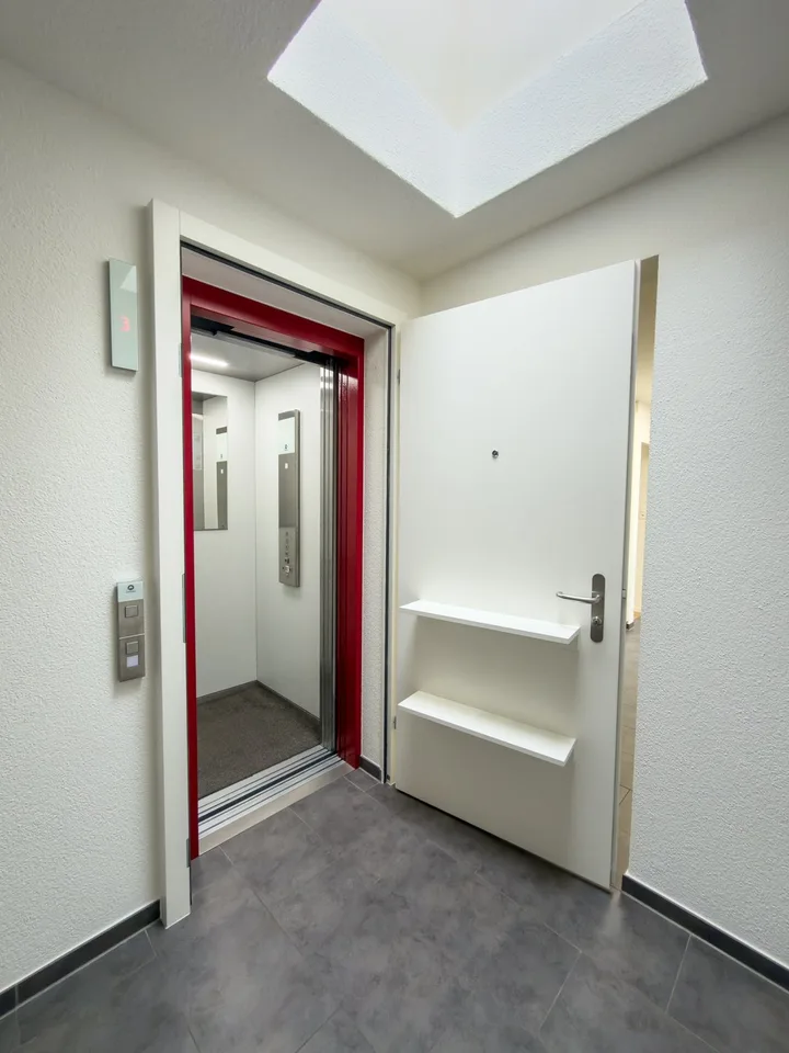 Living like in a single-family home - Spacious 4.5-room attic apartment with large terrace