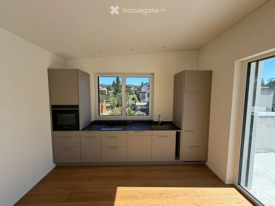 Nouveau bâtiment | 2,5 pièces appartement en attique | Première occupation | 57 m² terrasse