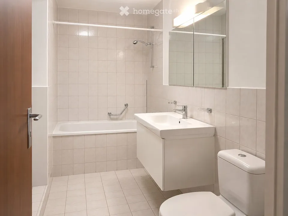 Bright 1.5-room apartment with balcony in Rorschach