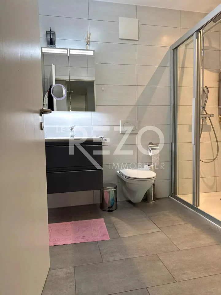 Confortable appartement de 3,5 pièces avec jardin. Vétroz, VS. – photo 12 sur 13