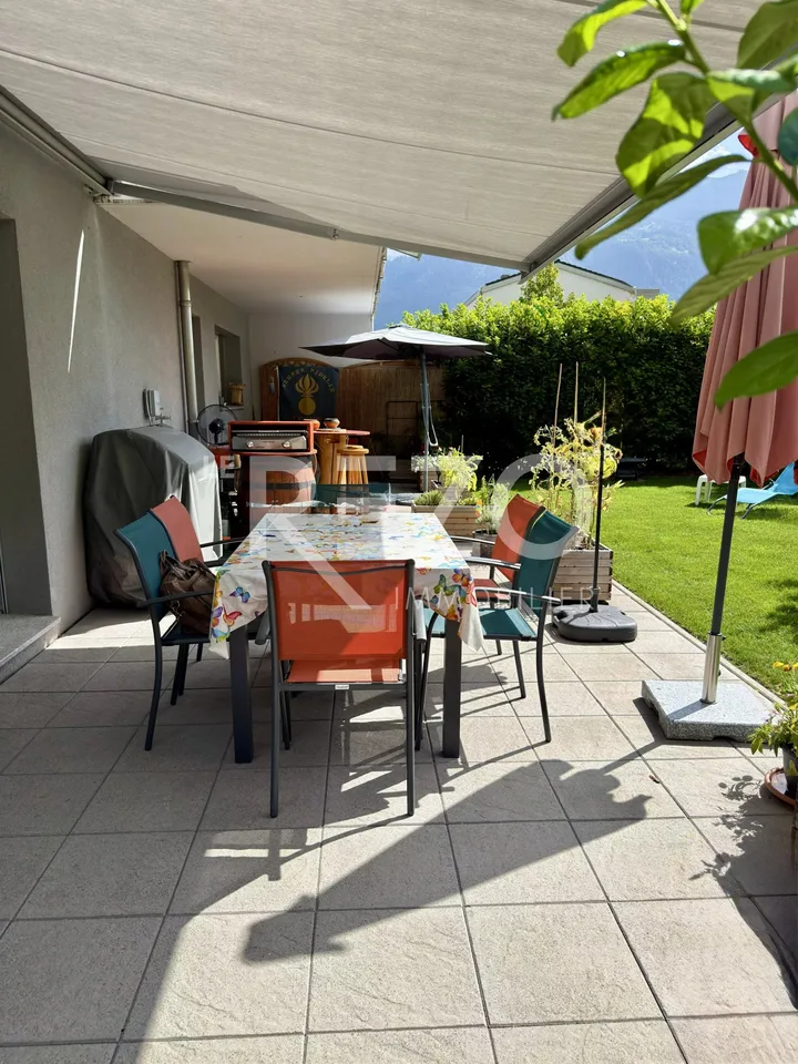 Confortable appartement de 3,5 pièces avec jardin. Vétroz, VS. – photo 3 sur 13