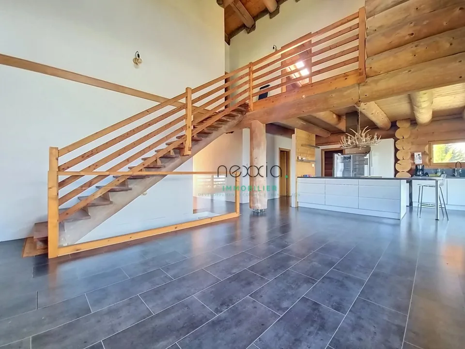 Chalet con vista panoramica e grande potenziale a Nax – foto 4 di 13