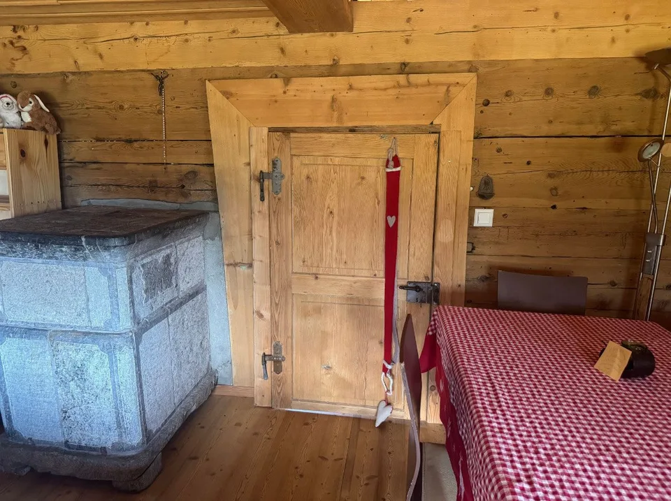 Chalet di alpeggio nel parco naturale della valle di Binn – foto 8 di 12