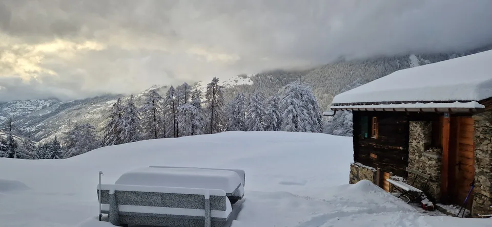 Chalet di alpeggio nel parco naturale della valle di Binn – foto 3 di 12