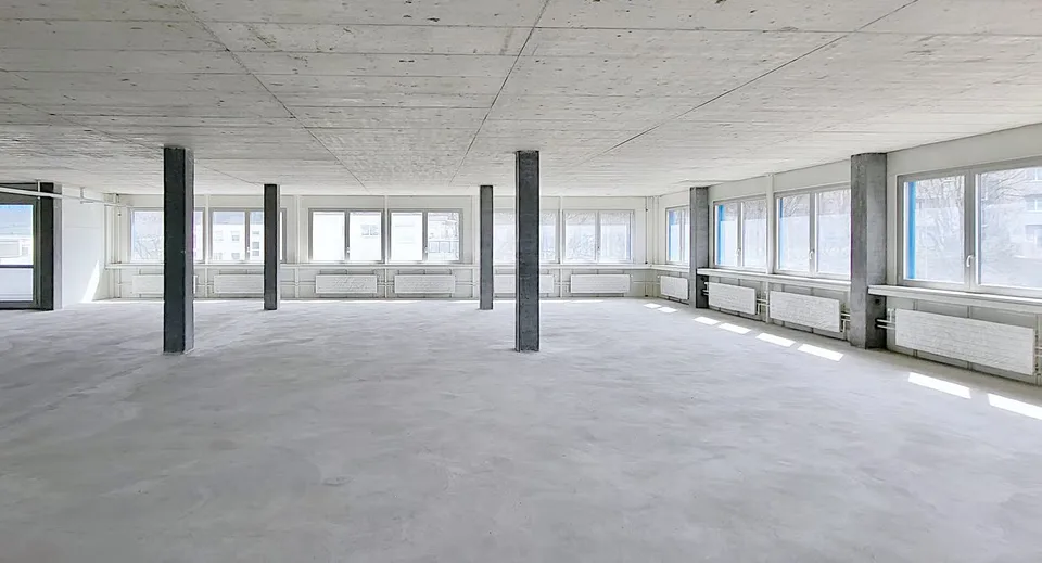 1500m² - Flexible commercial space on the A1 – photo 4 of 15
