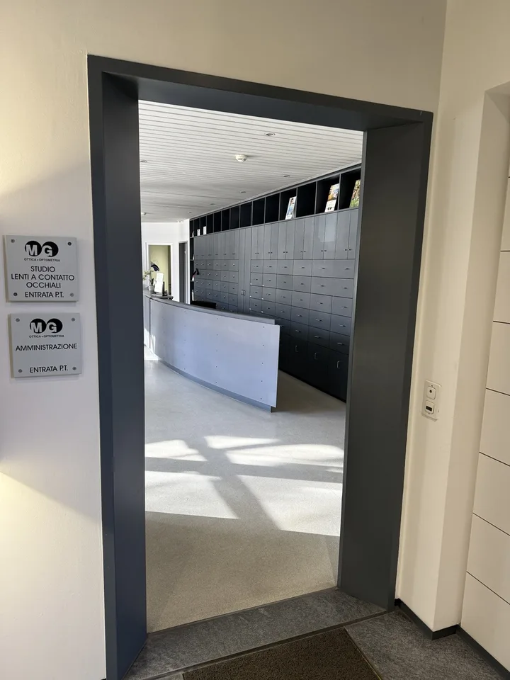 LOCARNO/MURALTO Spazio professionale di 73 m² fronte stazione – foto 5 di 13