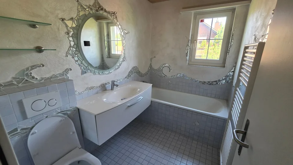 Charmante 5.5-Zimmer-Dachwohnung in Nürensdorf – Sofort verfügbar! – Foto 6 von 9