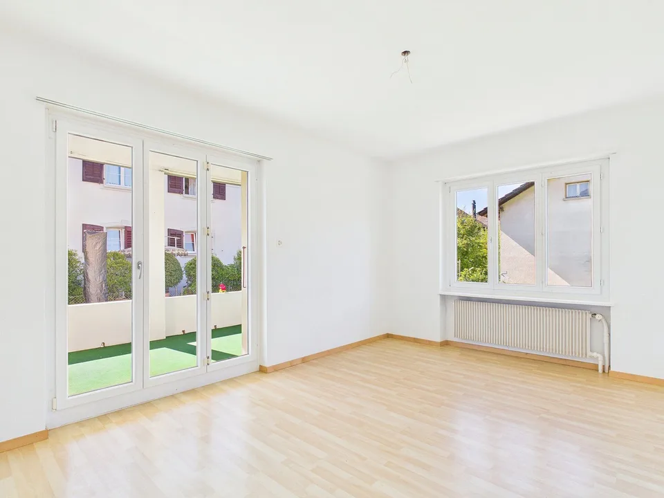 Bright 3.5-room garden apartment with terrace