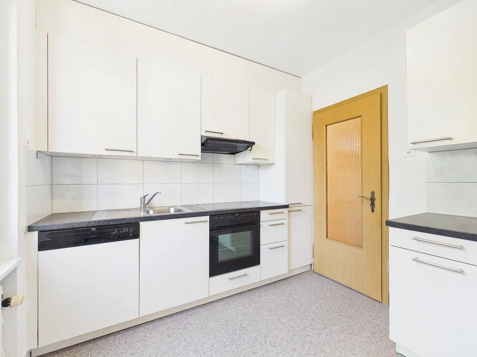 Bright 3.5-room garden apartment with terrace