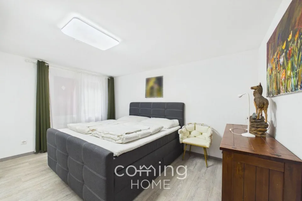 Casa multifamiliare con 11 appartamenti in posizione soleggiata a Grengiols – foto 13 di 18