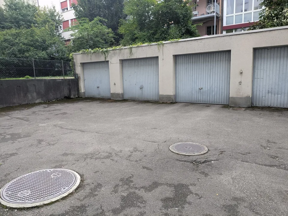 Garage im St. Johann zu vermieten BEFRISTET bis 30.04.27 – Foto 3 von 4