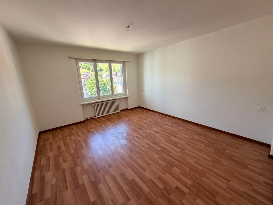 Appartement 3 pièces lumineux avec balcon à Herisau