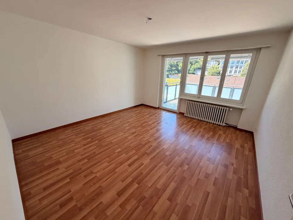 Appartement 3 pièces lumineux avec balcon à Herisau