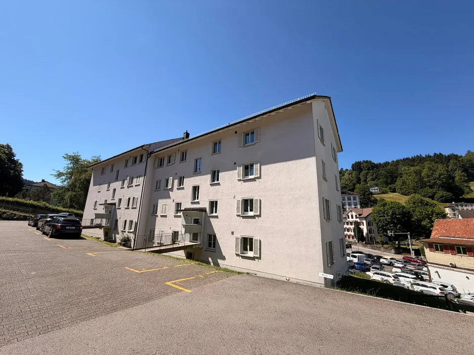 Appartement 3 pièces lumineux avec balcon à Herisau