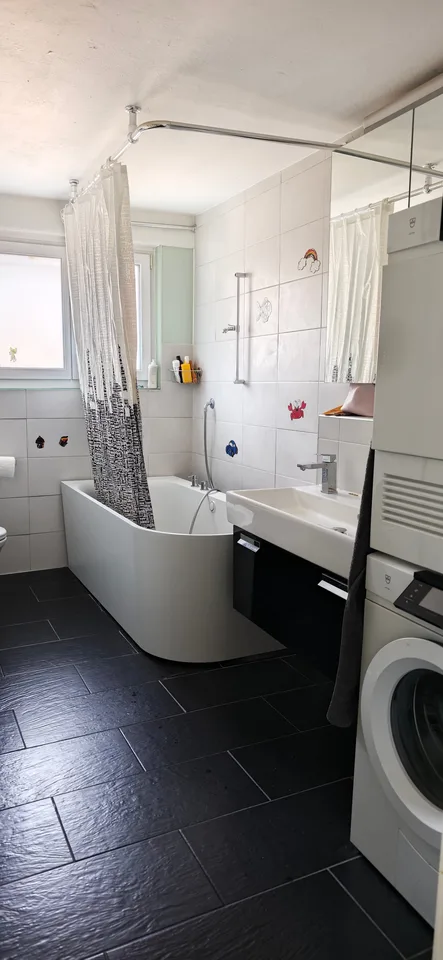 Casa unifamiliare di 6 1/2 locali con un appartamento annesso di 3 1/2 locali
