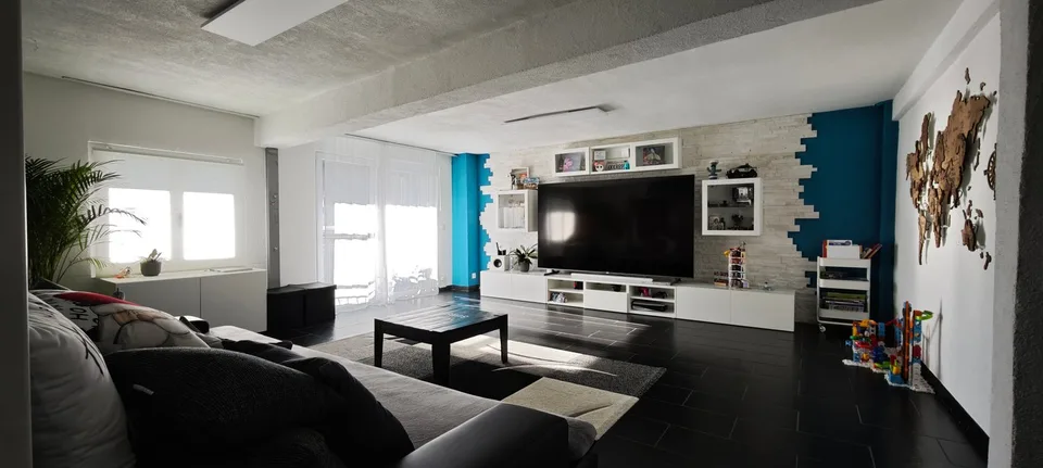 Casa unifamiliare di 6 1/2 locali con un appartamento annesso di 3 1/2 locali
