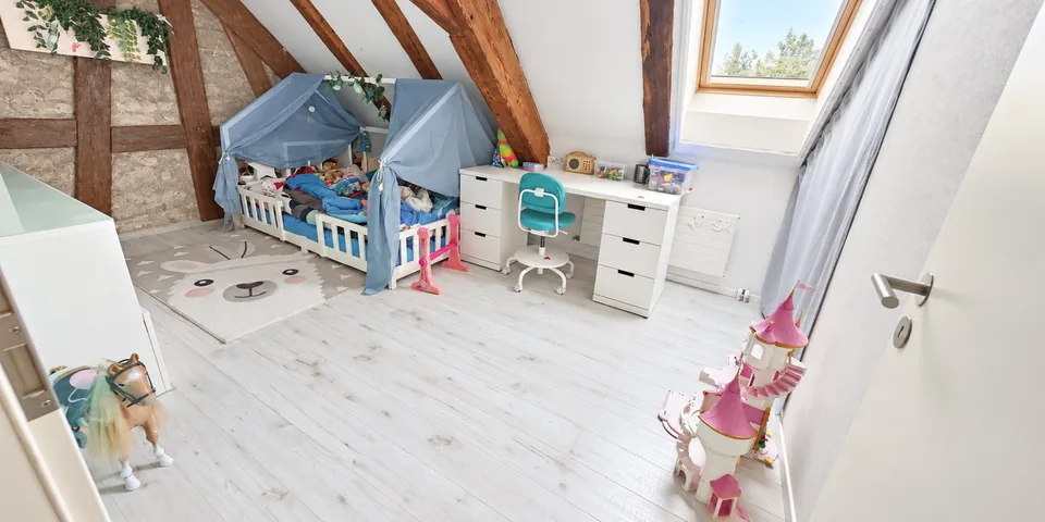 Casa unifamiliare di 6 1/2 locali con un appartamento annesso di 3 1/2 locali