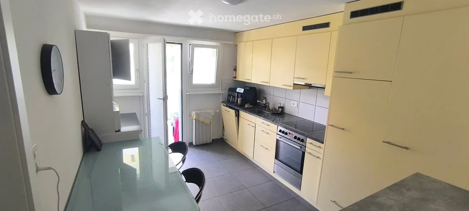 WG Zimmer Möblierte mit Balkon Spiez ab 1.10.2026