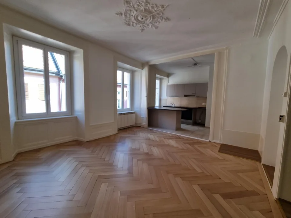 Appartamento di 4.5 locali in affitto – Rue du Parc 7, La Chaux-de-Fonds – foto 2 di 10