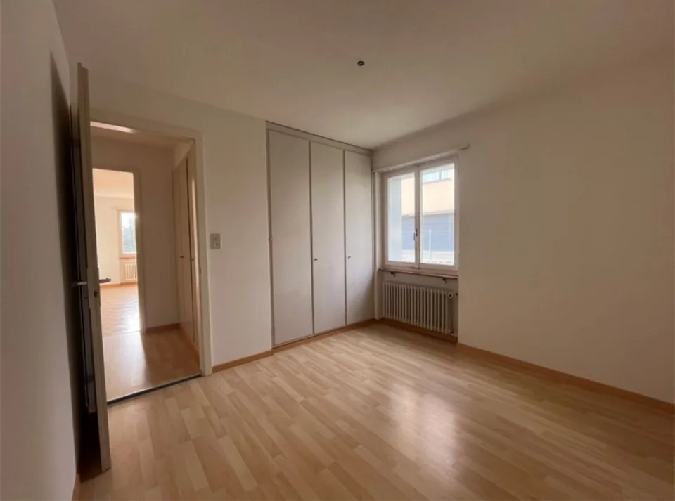 Appartement 4 pièces lumineux avec balcon à Beinwil am See – disponible immédiatement