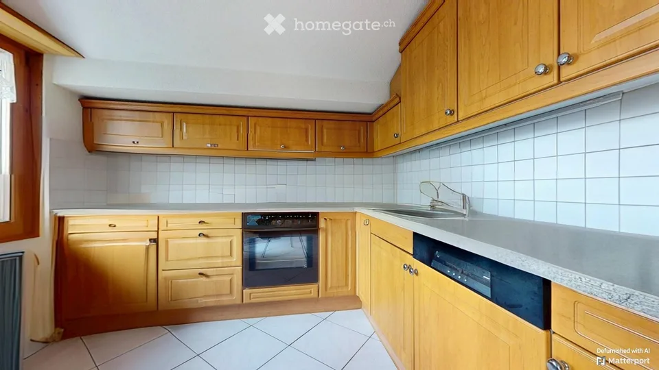 4.5-Zimmer-Dachwohnung mit Berg- und Seesicht in Greppen