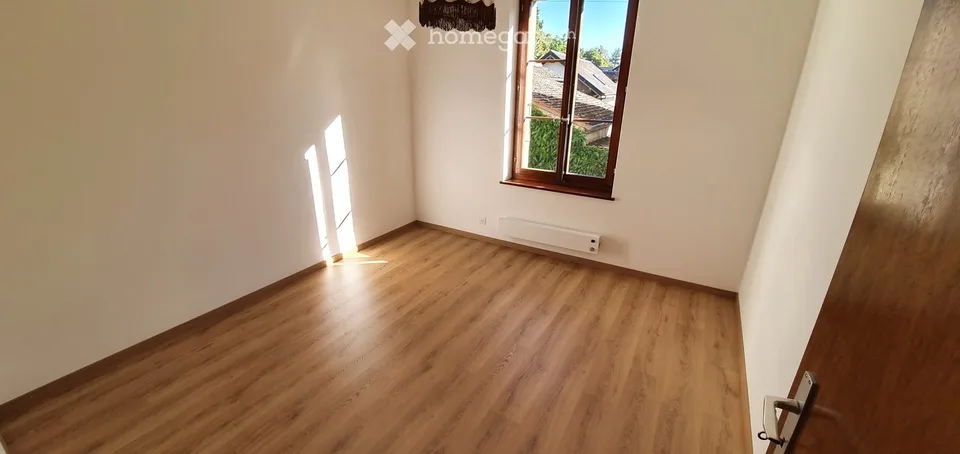 Charmantes und helle 4.5-Zimmer-Wohnung zur Miete in Chéserex
