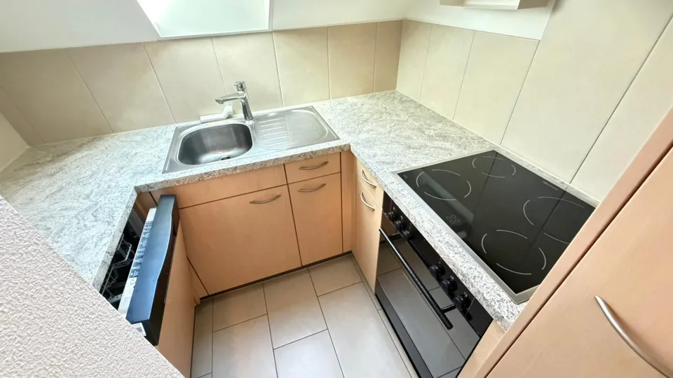 Accogliente appartamento mansardato 1 camera a Wangen an der Aare