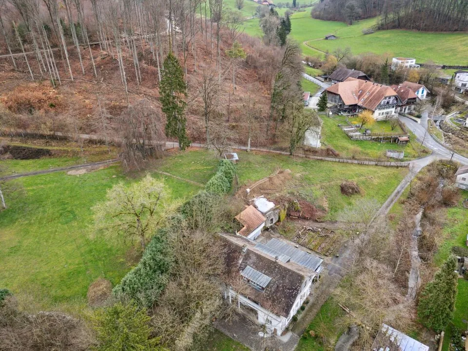 Grossflächige Baugrundstücke an erhöhter Lage mit Weitsicht über Laupen – Foto 5 von 8