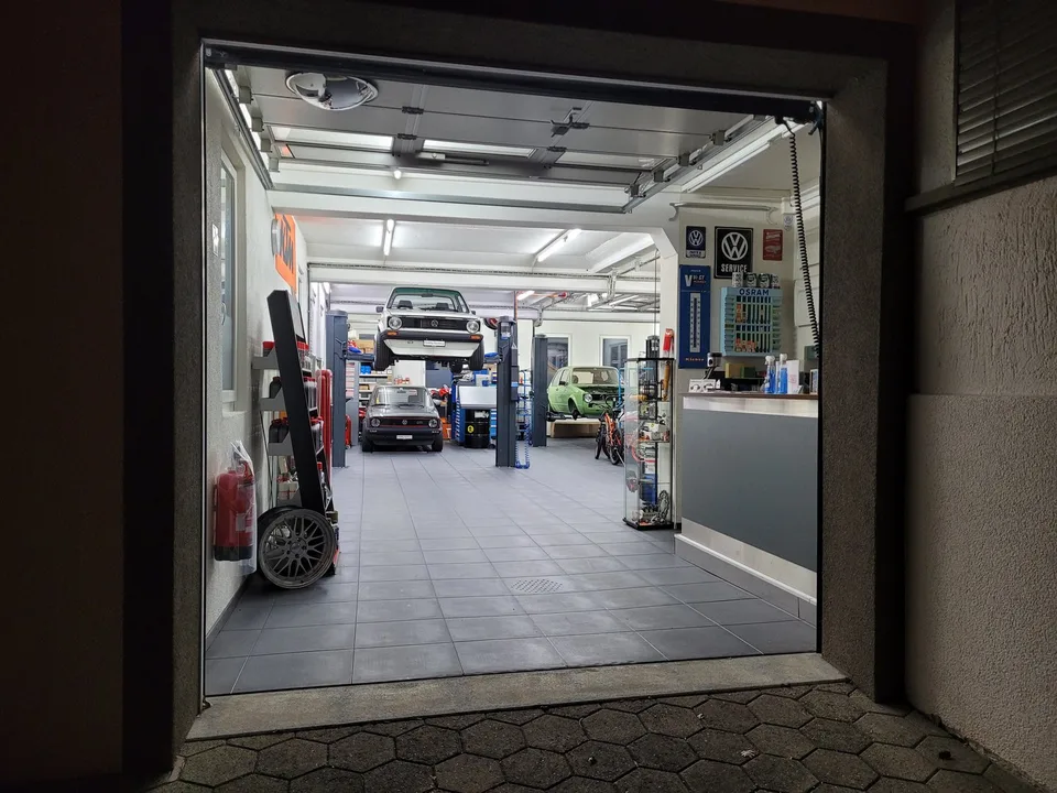 Atelier de car et de moto entièrement équipé avec 143 m² – photo 12 sur 15