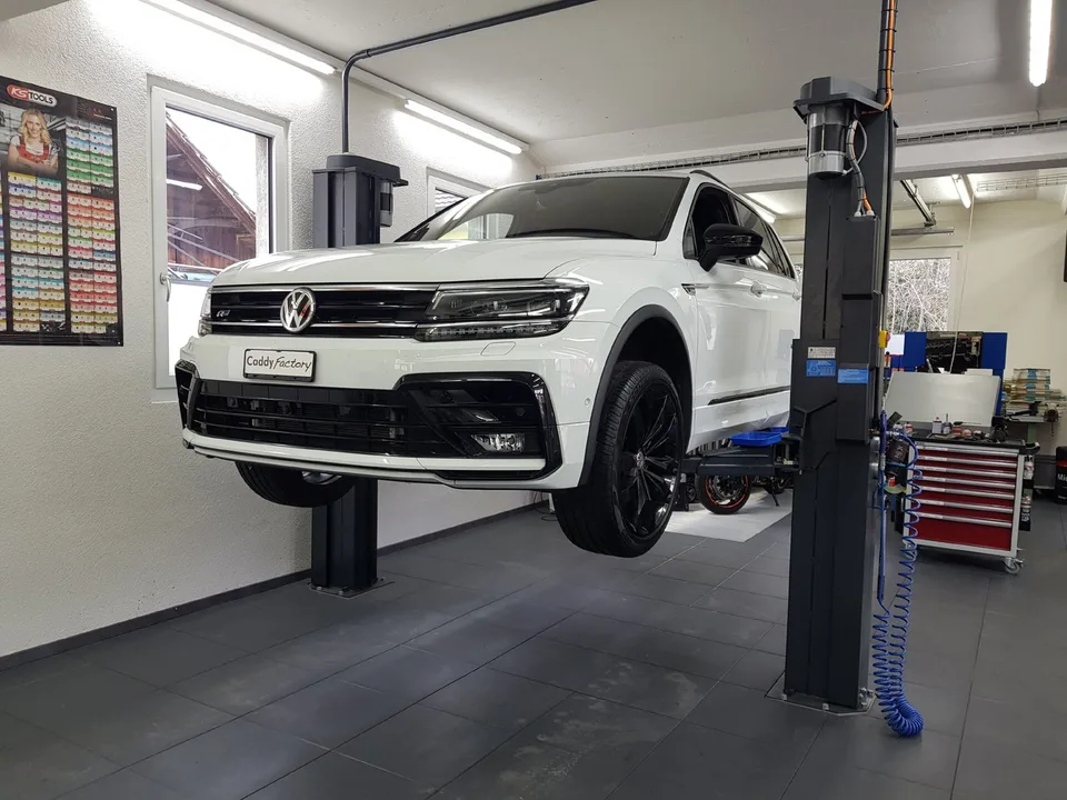 Atelier de car et de moto entièrement équipé avec 143 m² – photo 10 sur 15