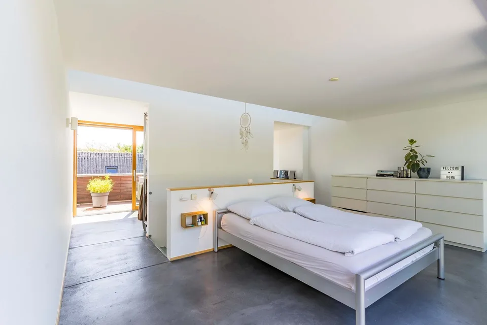 MODERNES 6.5 ZIMMER REIHENMITTELHAUS IN DER NÄHE VON BASEL – Foto 3 von 8