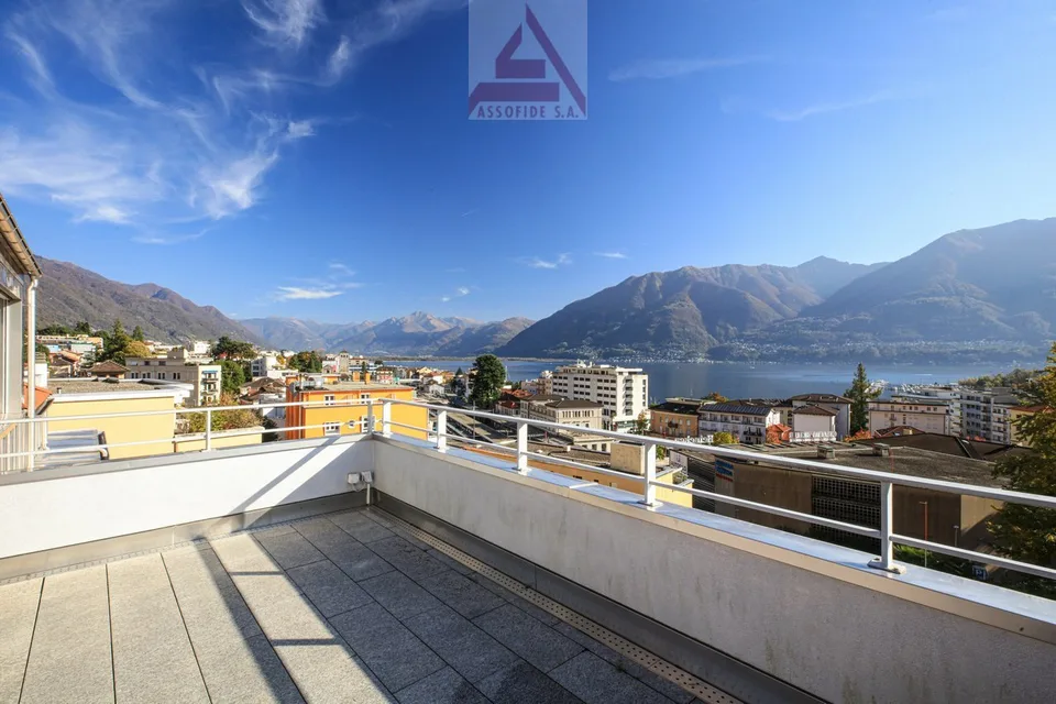 Splendido attico di 3.5 locali / Wunderschöne 3.5-Zimmer-Attikawohnung – Foto 11 von 13