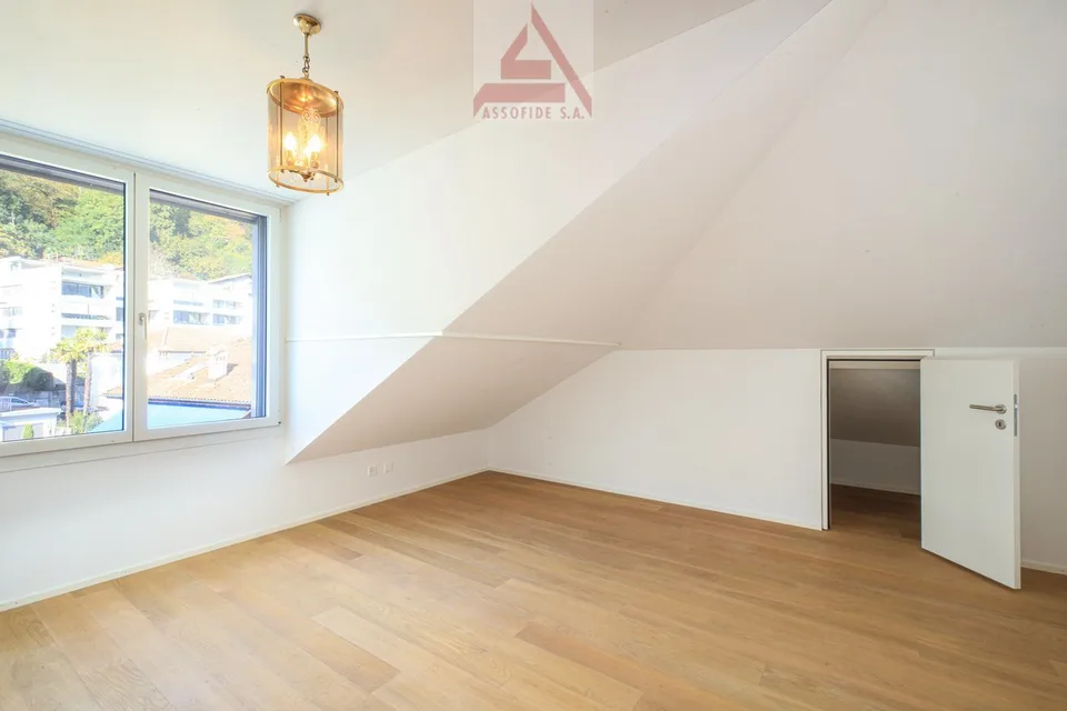 Splendido attico di 3.5 locali / Wunderschöne 3.5-Zimmer-Attikawohnung – Foto 9 von 13