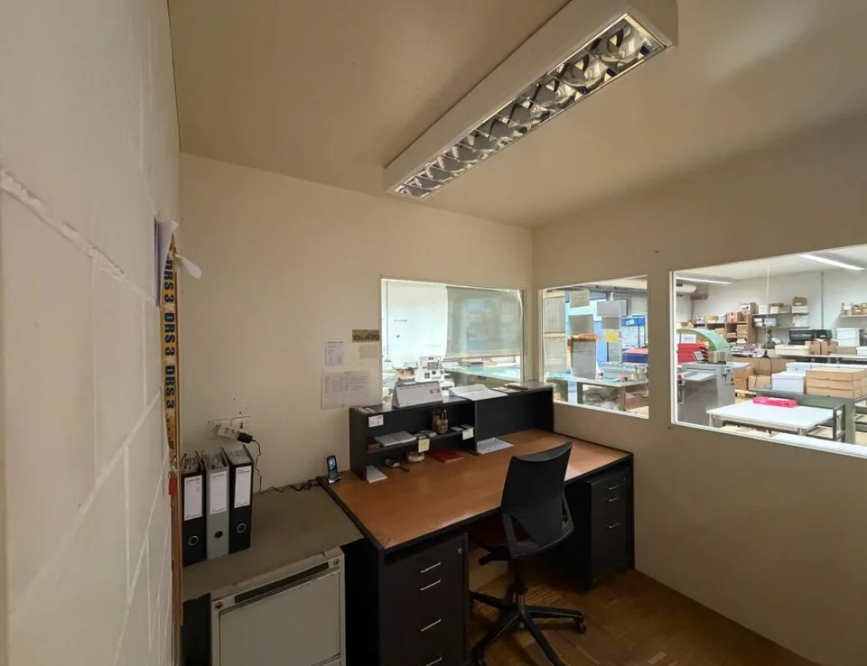 Opportunity: Residential and commercial property with versatile usage potential in the center of Schöftland – photo 8 of 13