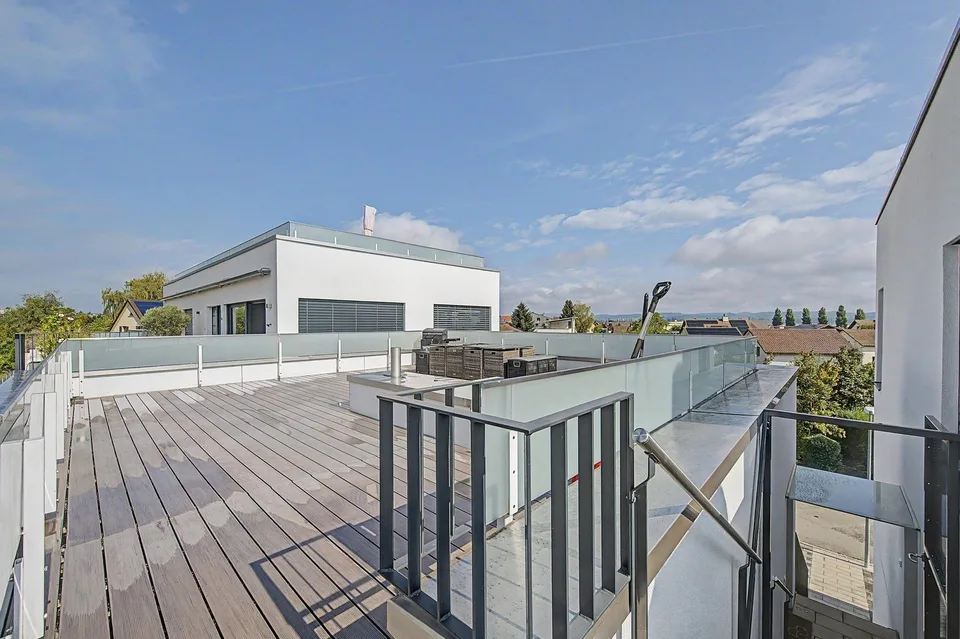 65 m² Dachterrasse mit Seeblick - Ihr privater Rückzugsort – Foto 7 von 7