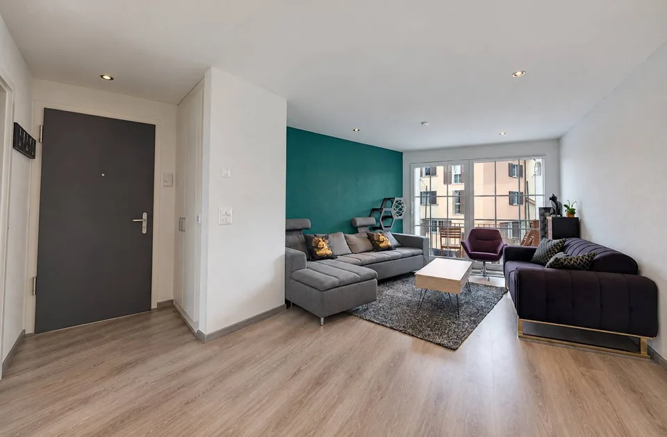 4,5 Zimmer mit zwei Balkonen - PPE mit 8 Einheiten – Foto 3 von 6