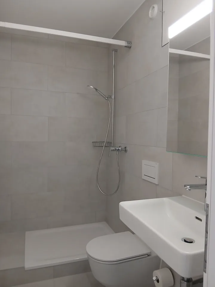 Spacious 2.5 rooms in the Beaumont neighborhood – photo 4 of 6