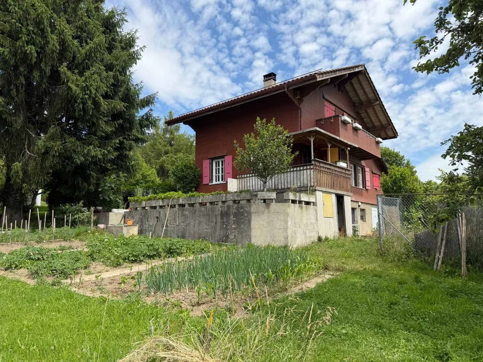 Exklusivität - Haus zur Renovierung auf einer schönen Parzelle in Vers-Chez-les-Blanc – Foto 3 von 7