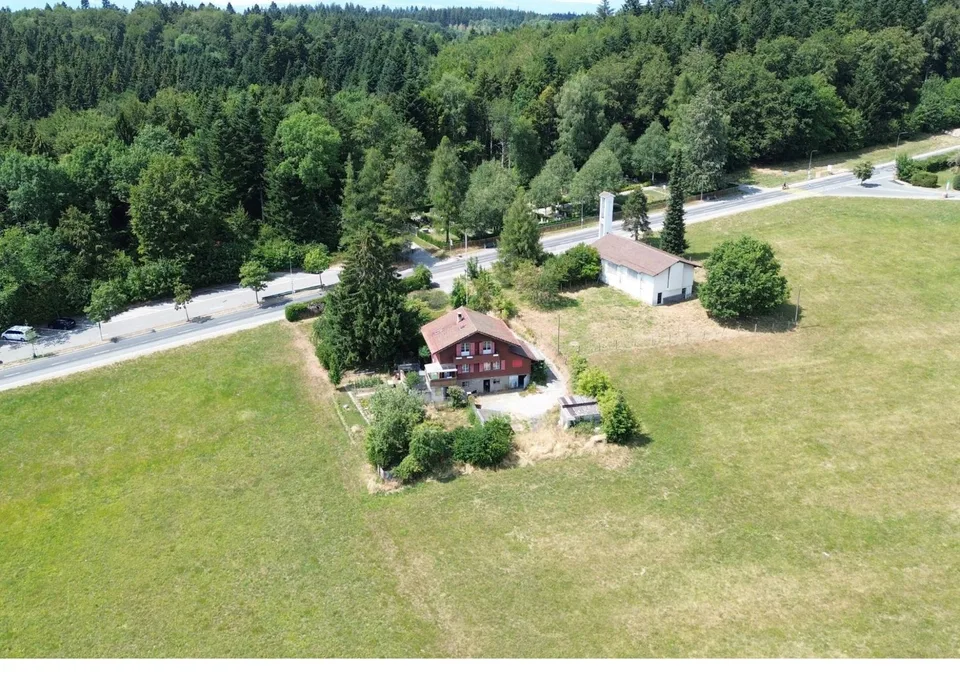 Exklusivität - Haus zur Renovierung auf einer schönen Parzelle in Vers-Chez-les-Blanc – Foto 2 von 7
