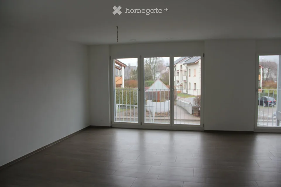 Charmante & helle 2.5-Zimmer-Wohnung in Embrach zu vermieten