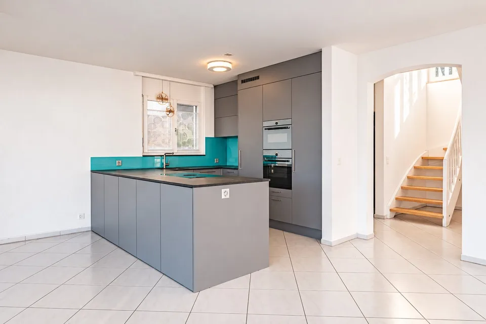 Charmant appartement maisonnette 5.5 pièces avec vue panoramique – photo 6 sur 17