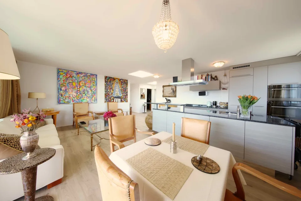 Moderne und einzigartige Wohnung mit Eigentumsstandard